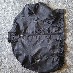 Sanctuary Camoflauge Ruffle Windbreaker Jacket Large